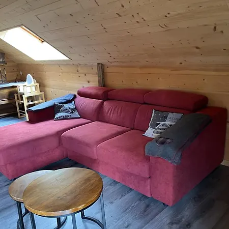 Apartment Lumineux 3 Pieces Avec Balcon, Parking, Et Equipements Famille A - Fr-1-676-46 *